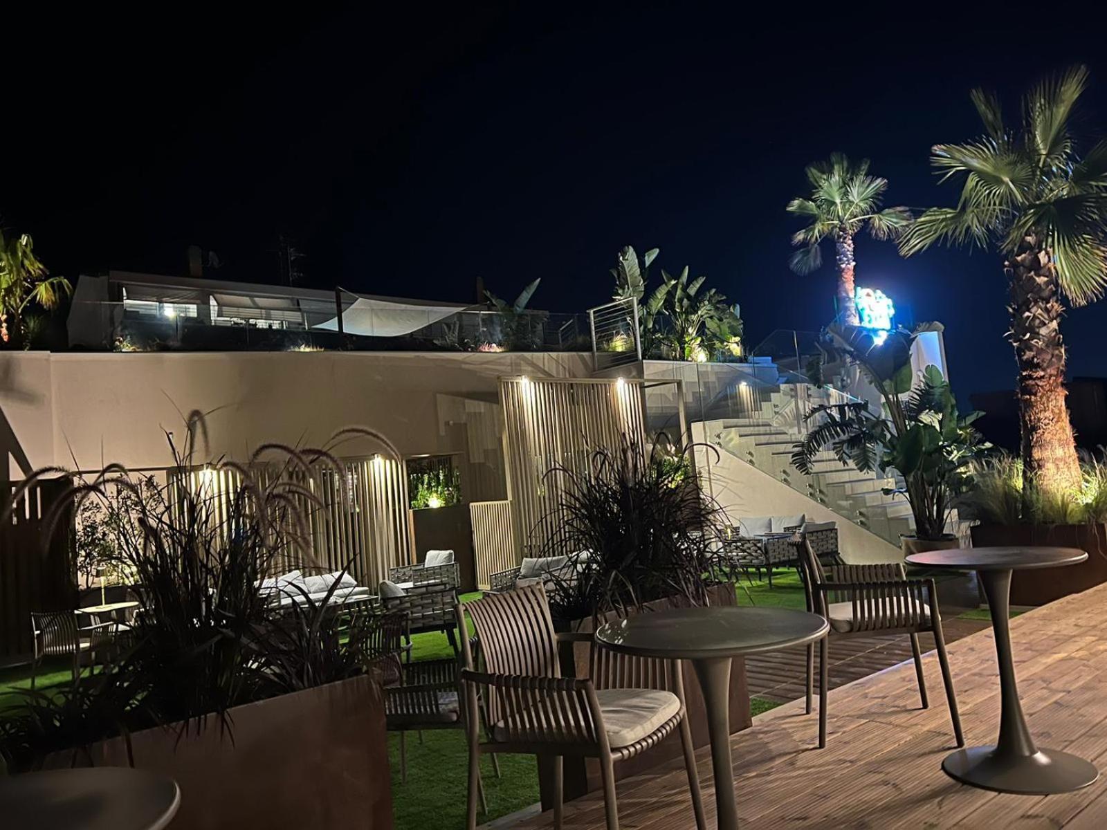 Lumia Hotel Термоли Екстериор снимка