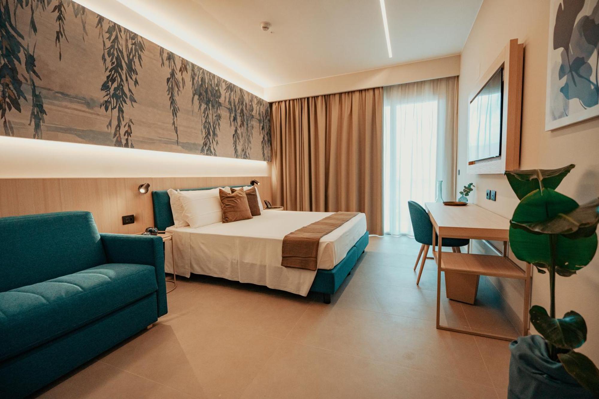 Lumia Hotel Термоли Екстериор снимка